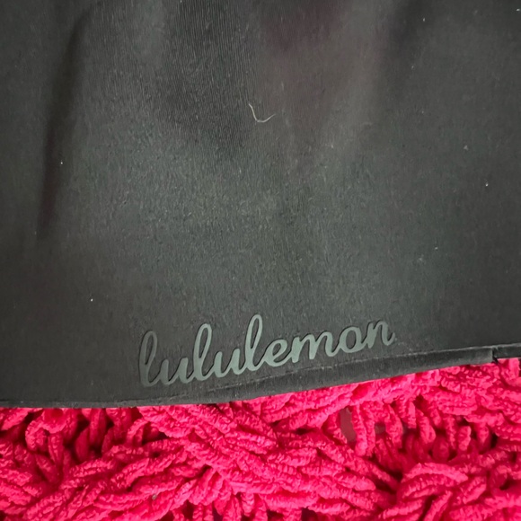 Black Lululemon bra not padded - Picture 3 of 3
